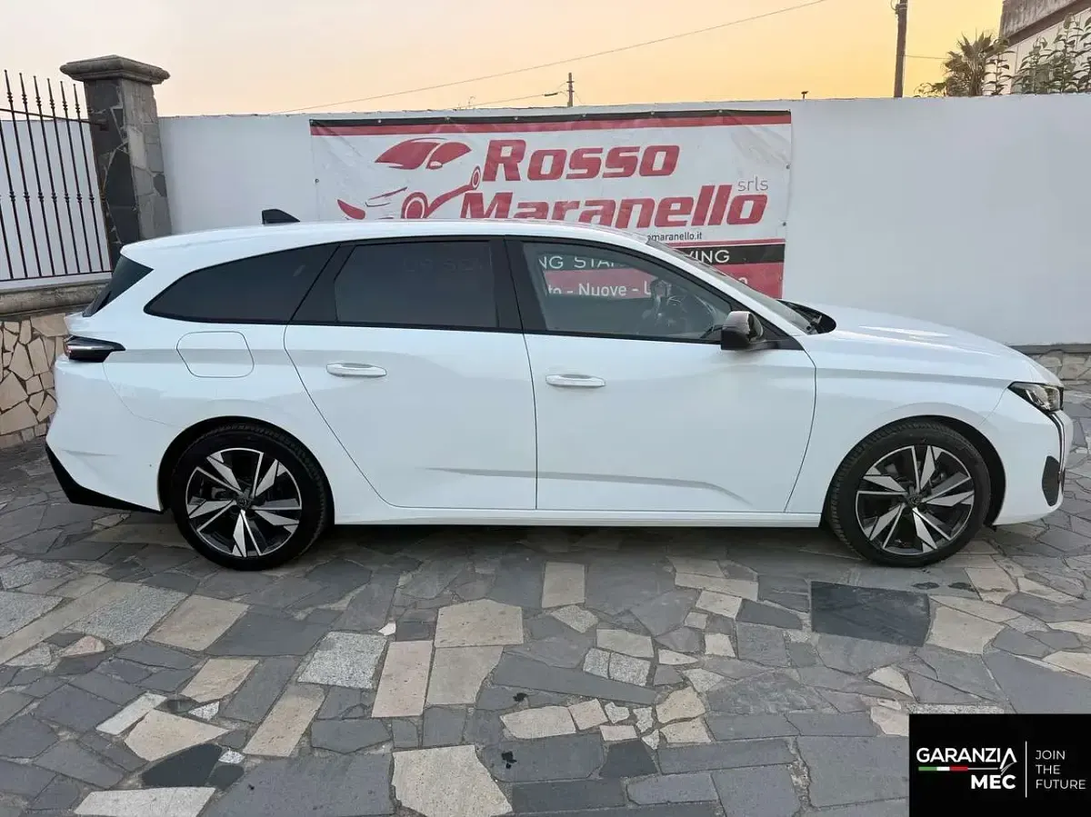 Usata Peugeot 308 SW Allure 131 CV (96 kW) 2022 Bianco Station wagon