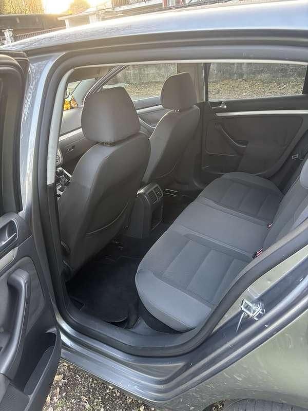 Usata VW Golf VI 105 CV (77 kW) 2009 Utilitaria