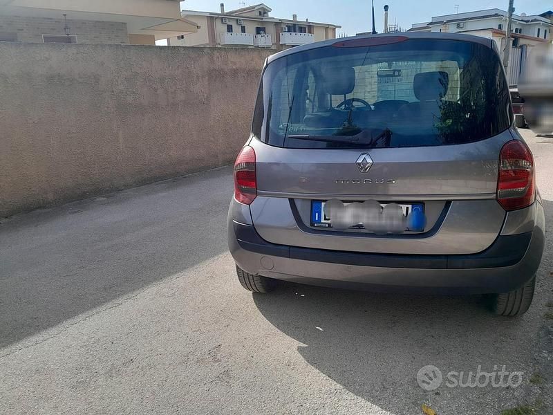 Usata Renault Modus 86 CV (63 kW) 2009 Grigio Monovolume