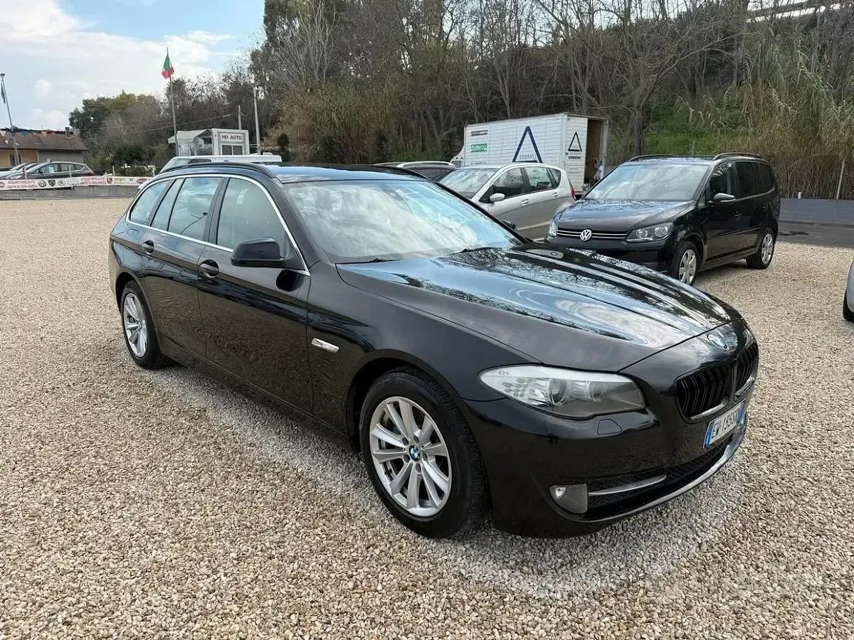Usata BMW 520 M Sport 184 CV (135 kW) 2011 Nero Station wagon