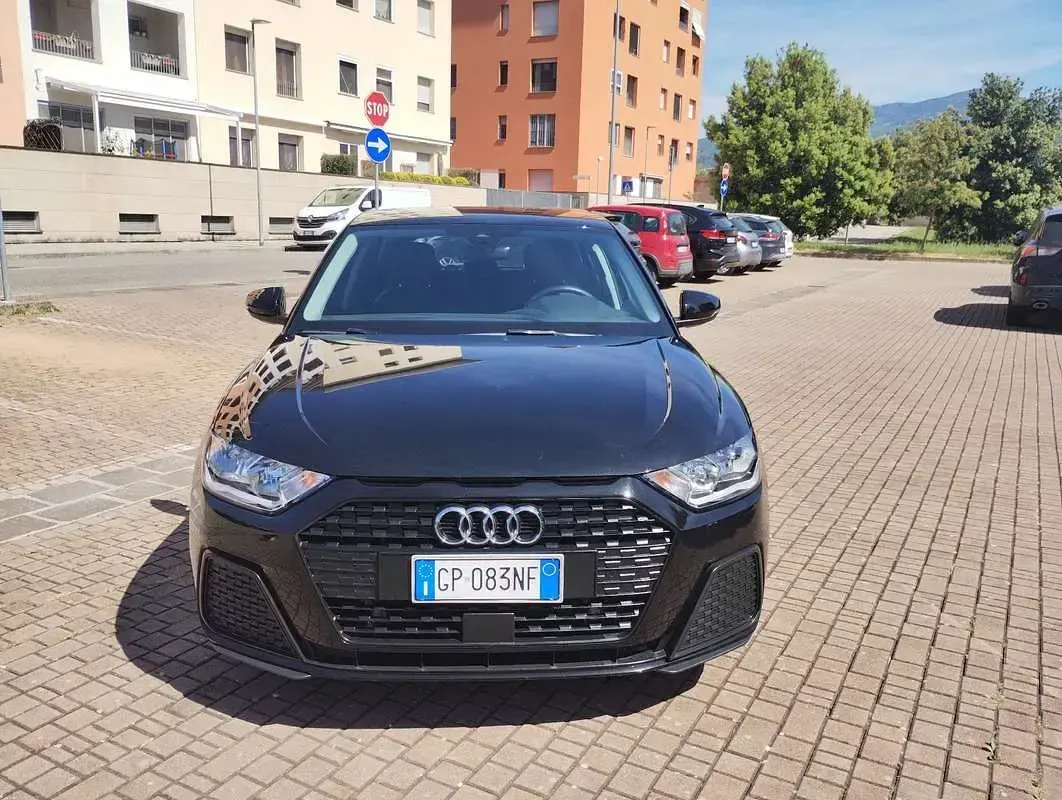 Usata Audi A1 Sportback Business 95 CV (69 kW) 2023 Utilitaria
