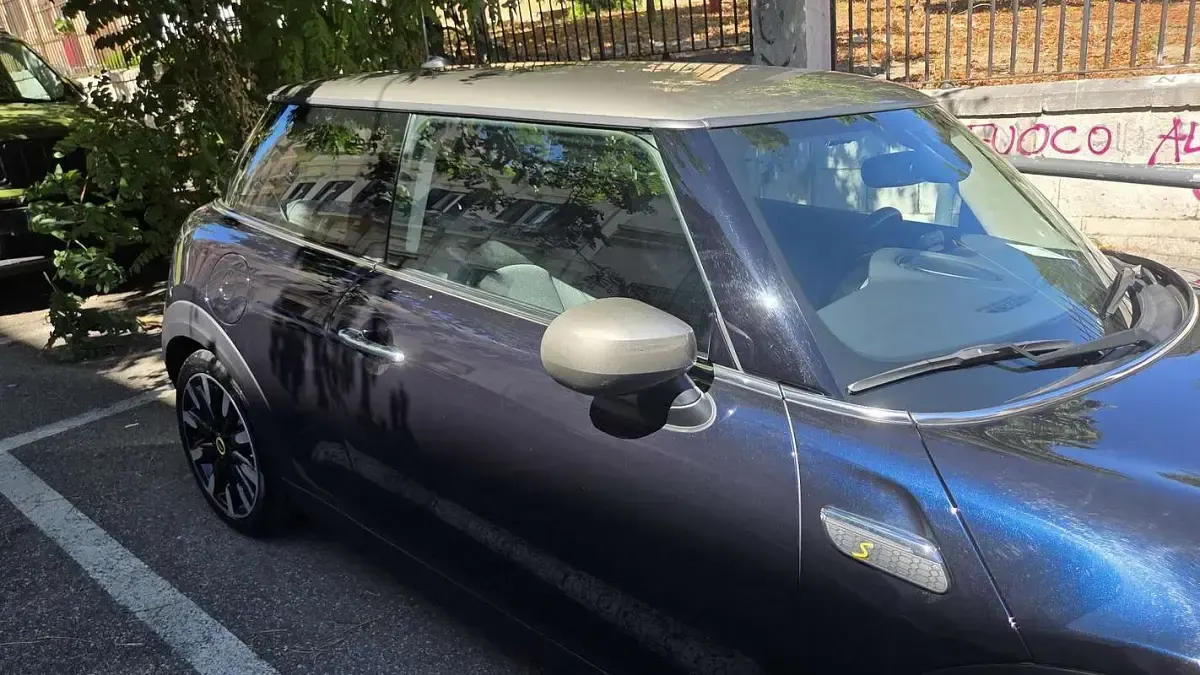 Usata Mini Cooper SE Classic 75 kW (102 CV) 2023 Utilitaria