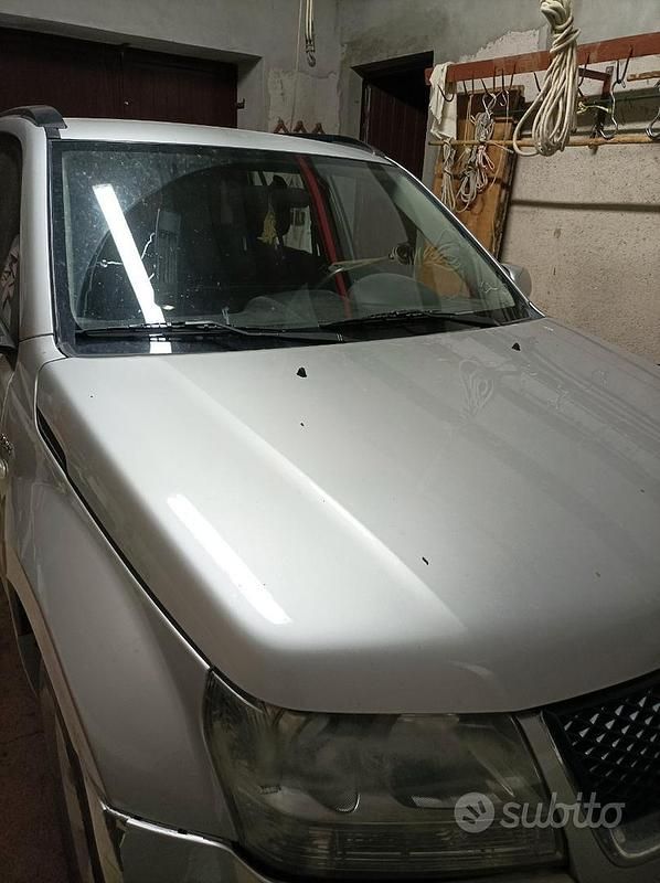 Usata Suzuki Grand Vitara 129 CV (94 kW) 2007 Grigio SUV