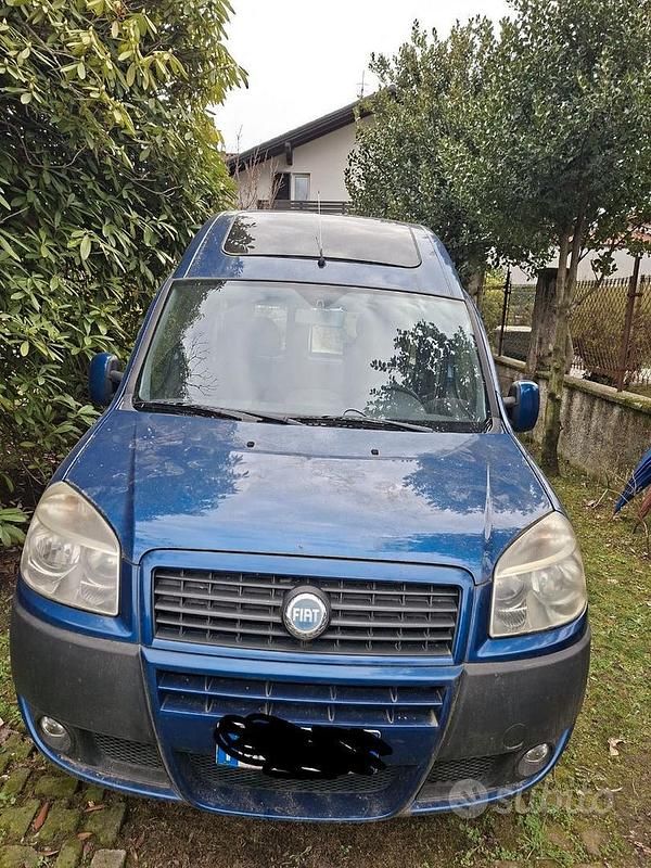 Usata Fiat Doblò 105 CV (77 kW) 2007 Blu Monovolume