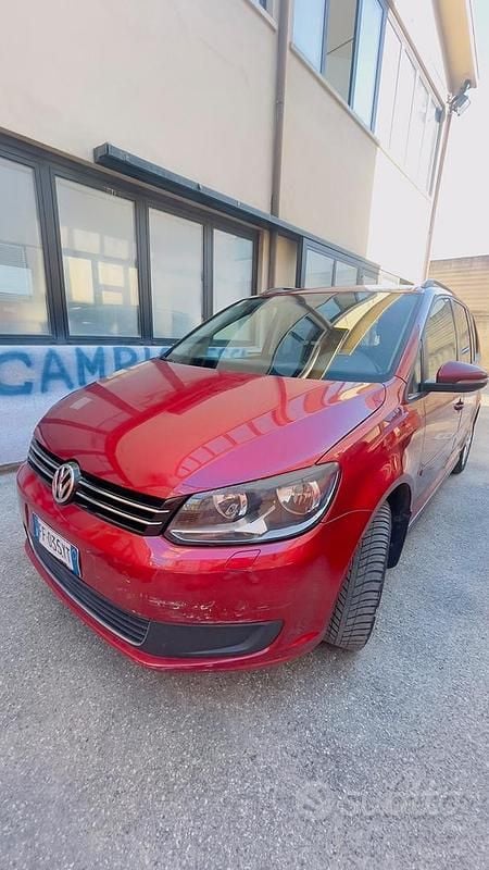 Usata VW Touran Highline 150 CV (110 kW) 2013 Rosso Monovolume