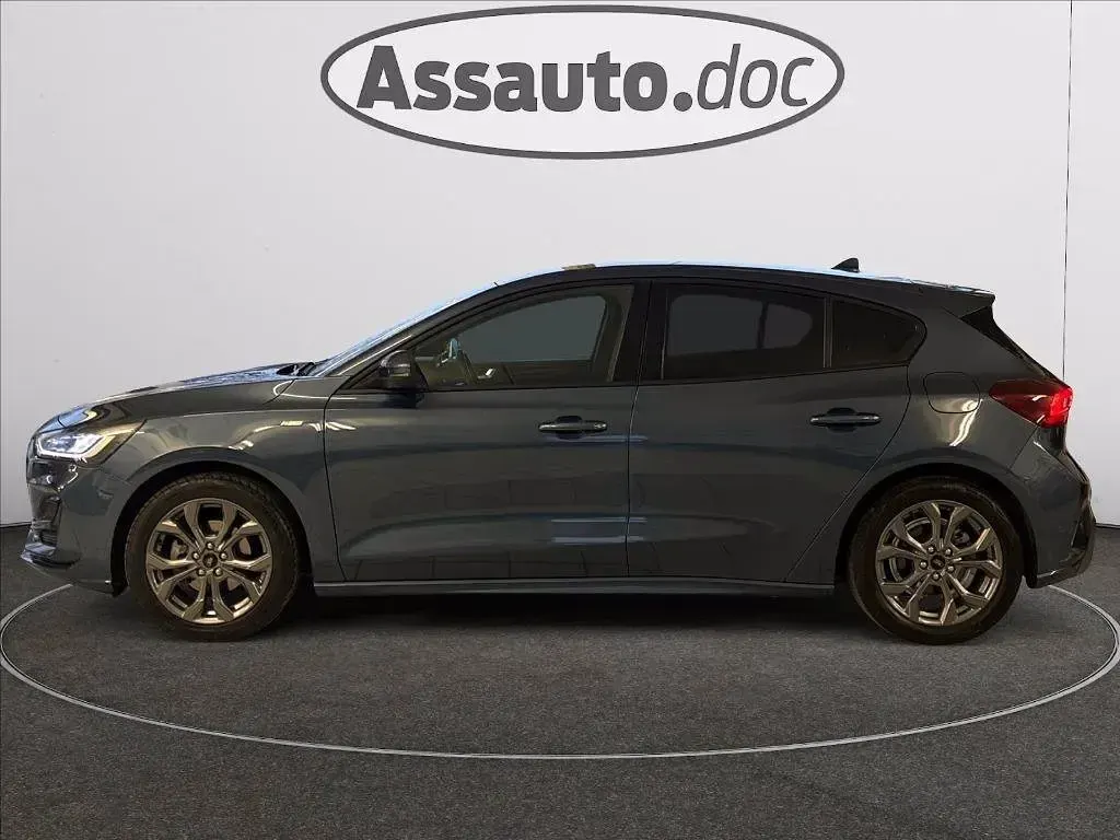 Occasion Ford Focus ST-Line X 125 PK (91 kW) 2023 Blauw Sedan