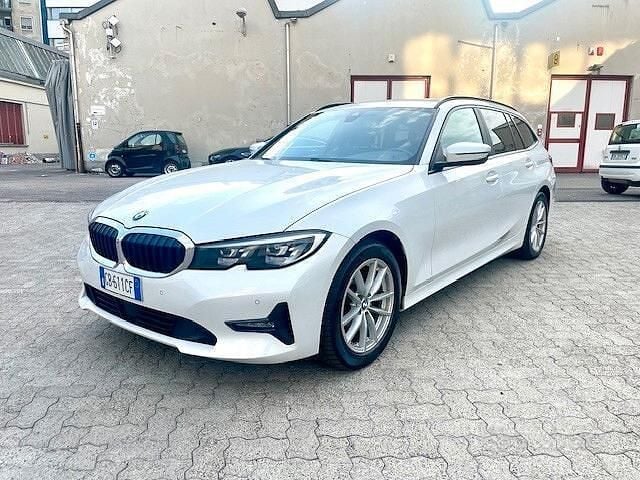 Bianco Usata 2020 BMW 320e Sport Line Station wagon | 22.900 € (Super prezzo) - Immagine 1/4