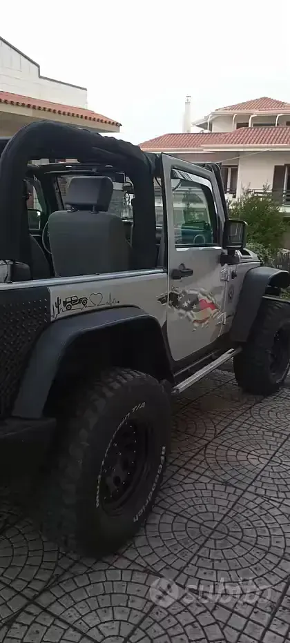 Usata Jeep Wrangler Rubicon 177 CV (130 kW) 2010 Grigio SUV