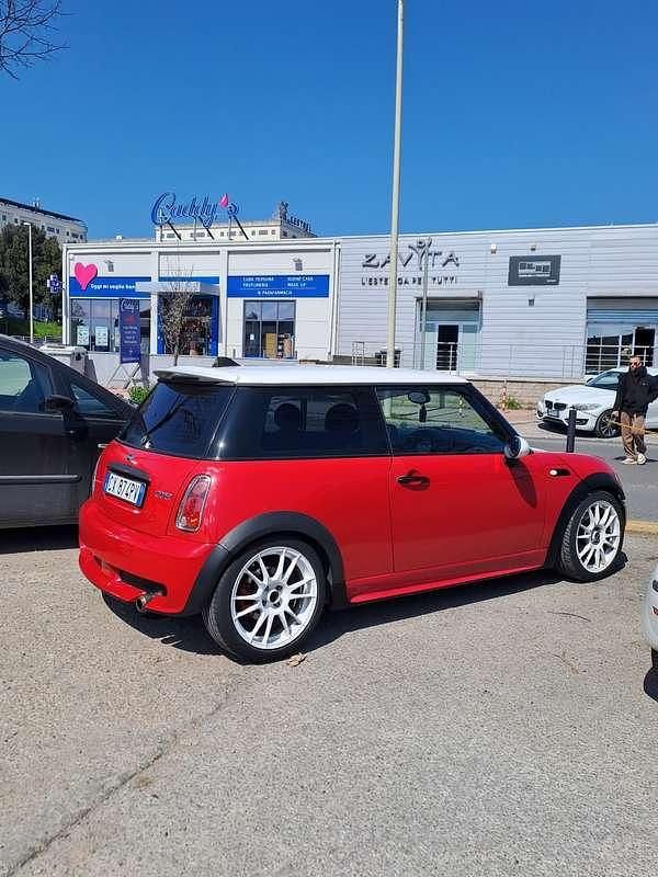 Begagnad Mini Cooper 116 HK (85 kW) 2005 Halvkombi