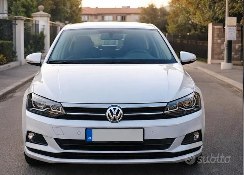 Usata VW Polo Trendline 80 CV (58 kW) 2017 Bianco Berlina