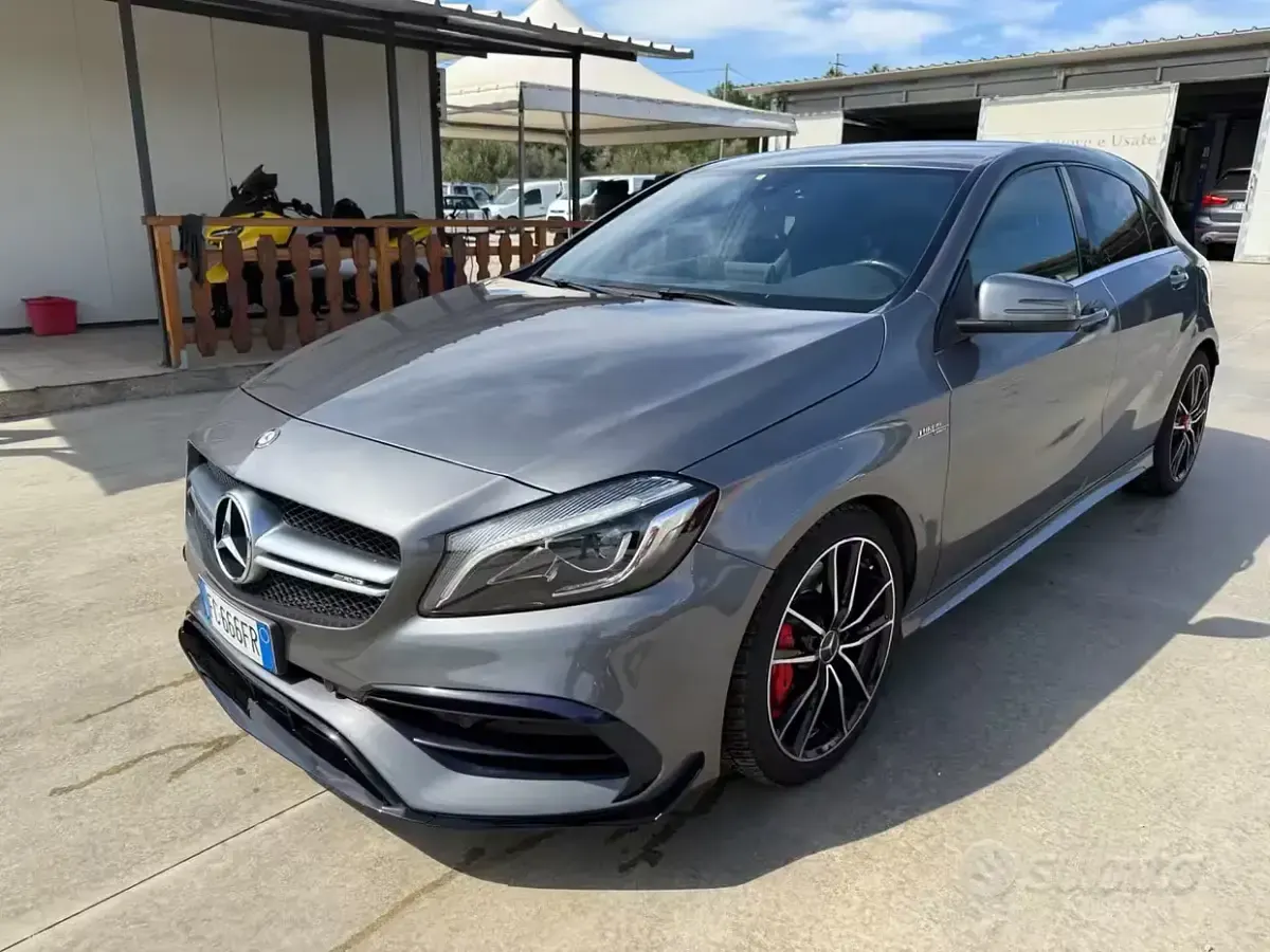 Usata Mercedes A45 AMG AMG 381 CV (280 kW) 2016 Grigio Utilitaria