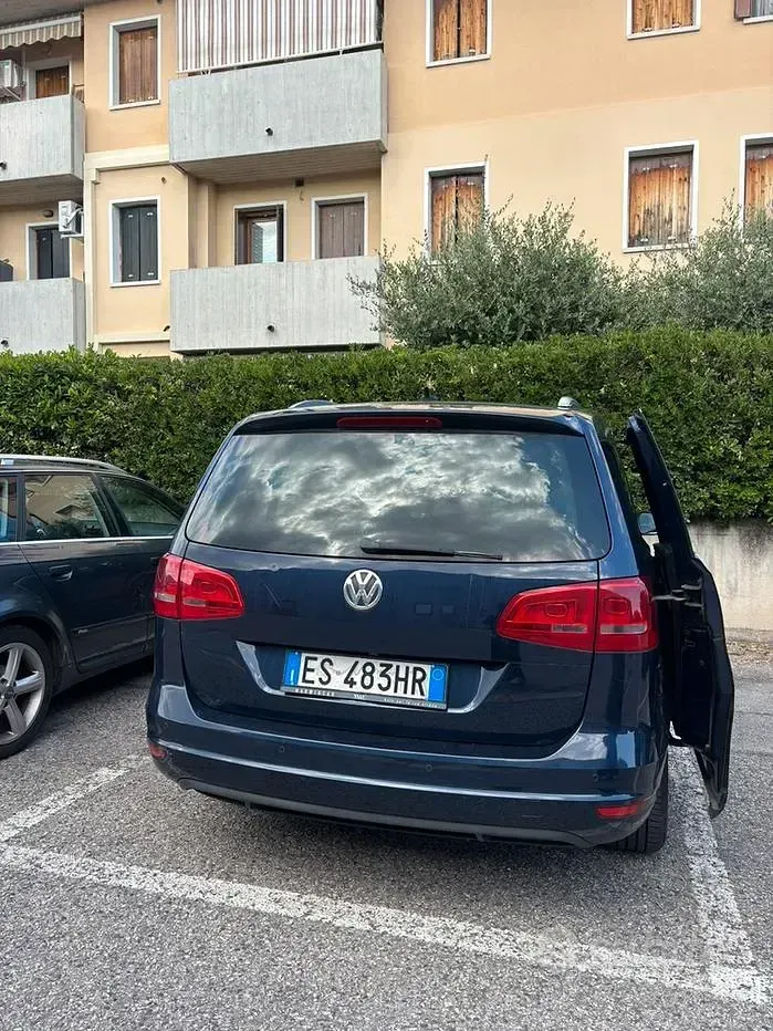Usata VW Sharan Business 177 CV (130 kW) 2013 Bluazzurro Monovolume