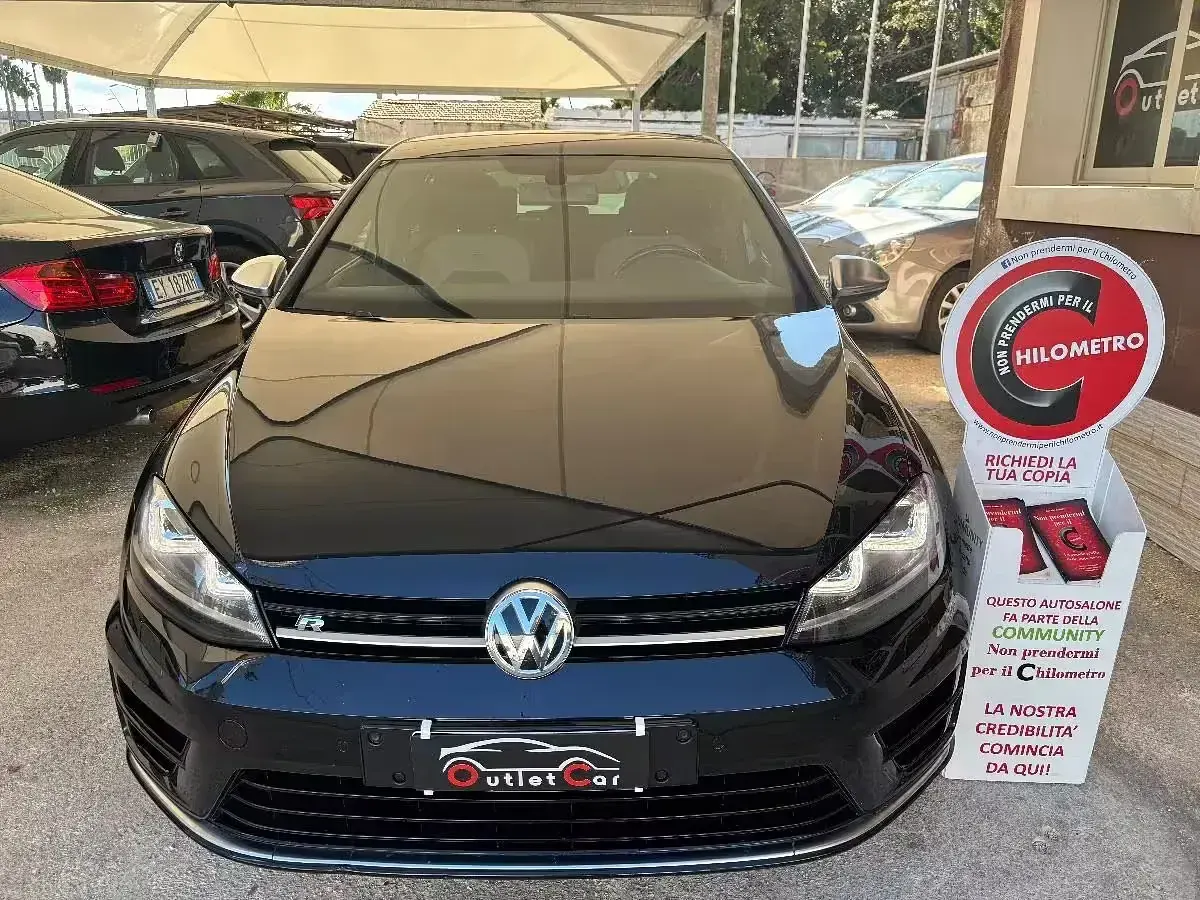 Usata VW Golf VII R 300 CV (220 kW) 2016 Nero Utilitaria