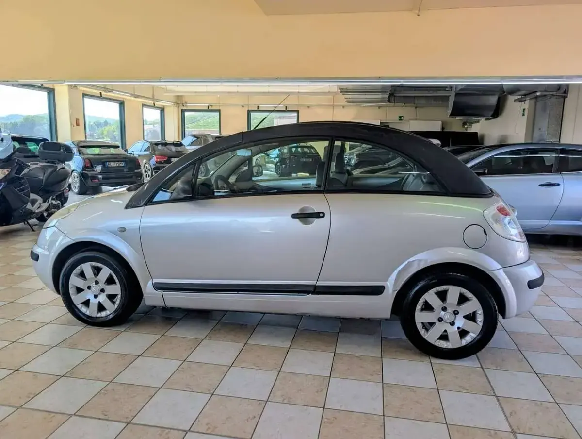 Usata Citroën C3 Pluriel 109 CV (80 kW) 2003 Argento Cabrio