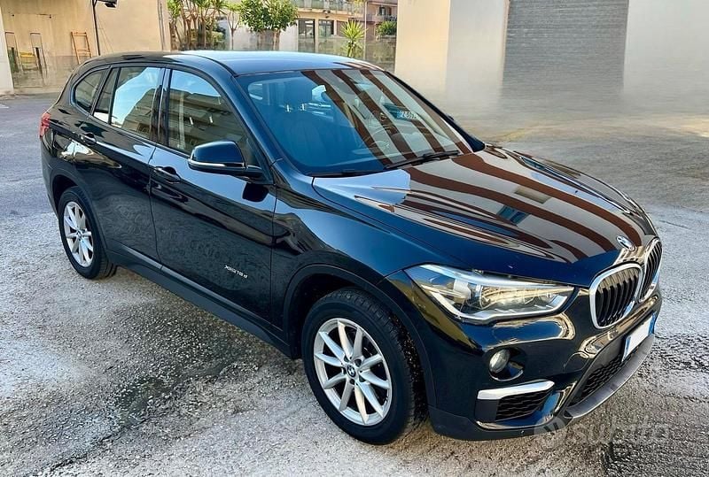 Usata BMW X1 150 CV (110 kW) 2017 Nero SUV