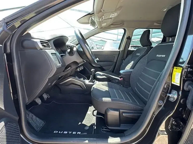 Usata Dacia Duster Prestige 101 CV (74 kW) 2022 Nero SUV