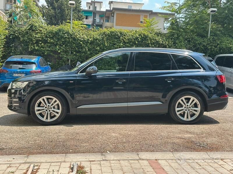 Usata Audi Q7 S-Line 272 CV (200 kW) 2015 Blu SUV