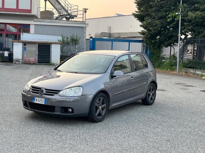 Grigio Usata 2009 VW Golf VI Comfortline Tre volumi | 2450 € (Buon prezzo) - Immagine 1/4