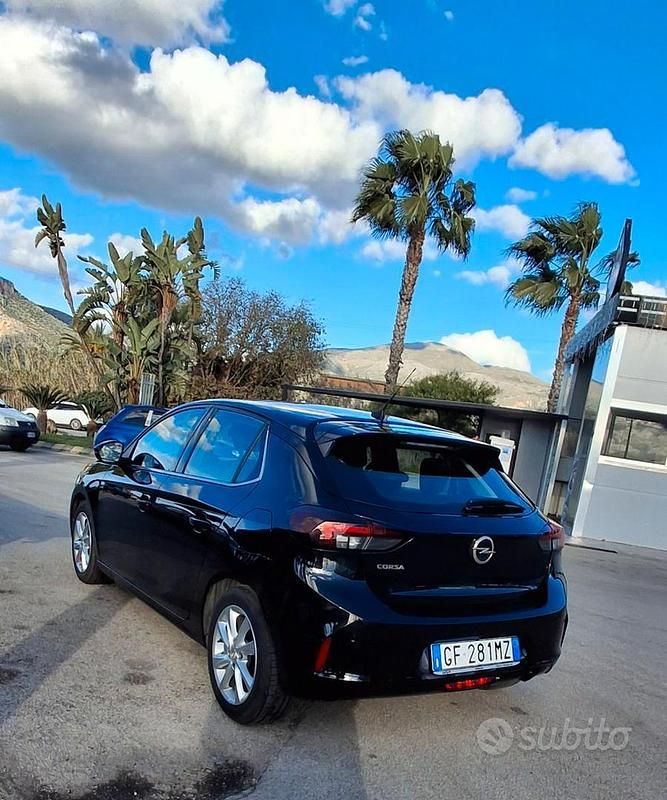 Usata Opel Corsa 65 CV (47 kW) 2021 Nero Berlina