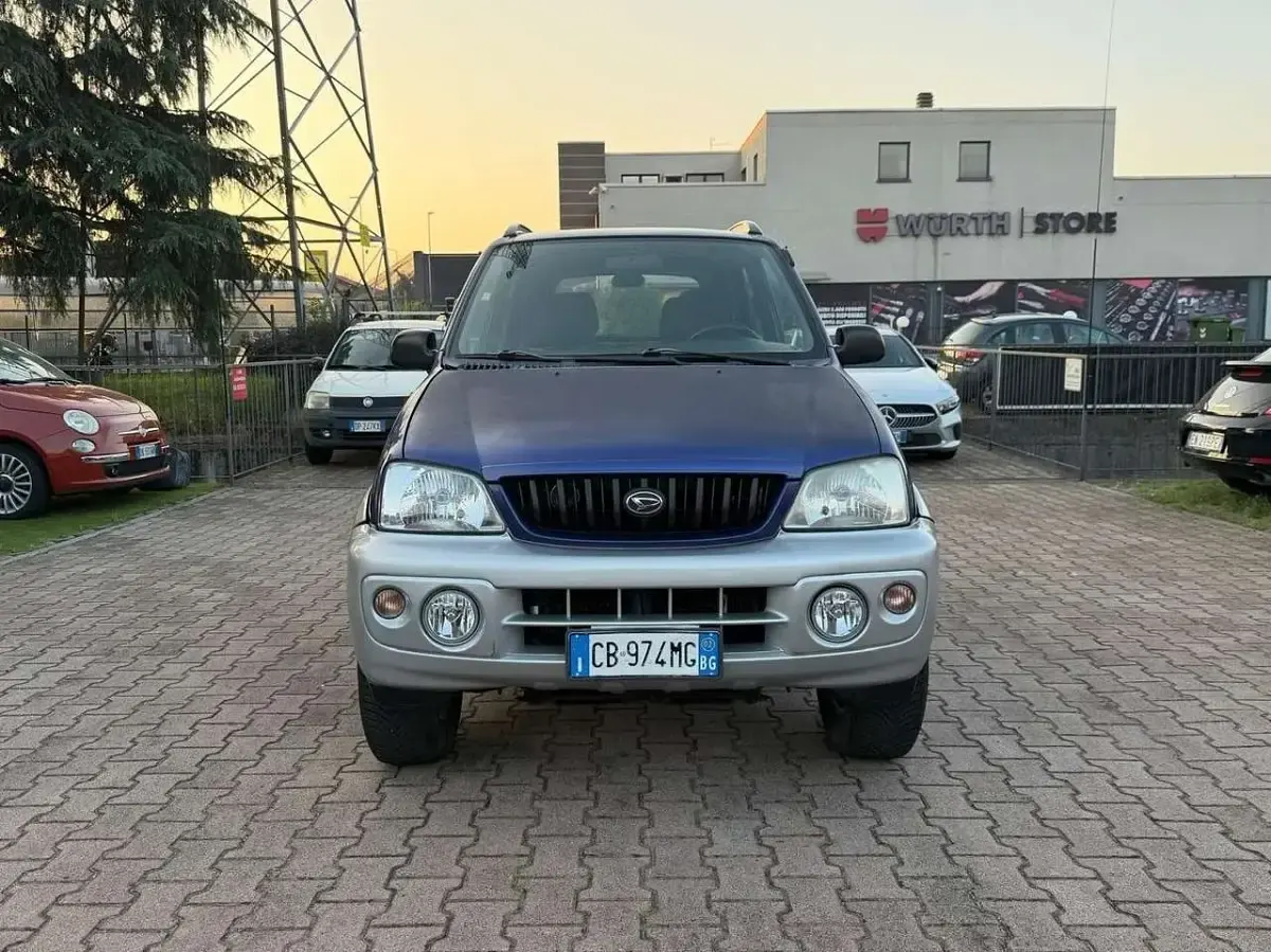 Usata Daihatsu Terios 86 CV (63 kW) 2002 Blu/azzurro SUV