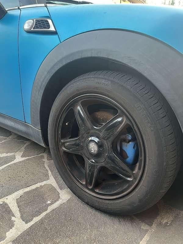 Usata Mini Cooper D 109 CV (80 kW) 2009 Utilitaria