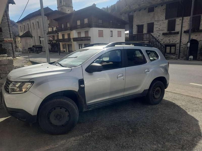 Usata Dacia Duster Comfort 101 CV (74 kW) 2021 Grigio SUV