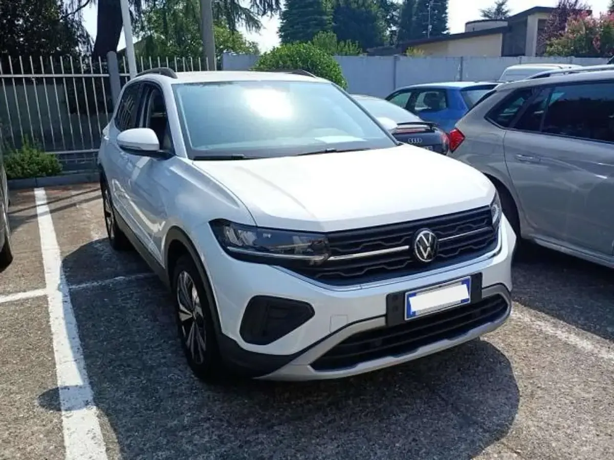 Usata VW T-Cross Life 95 CV (69 kW) 2024 Pure white SUV