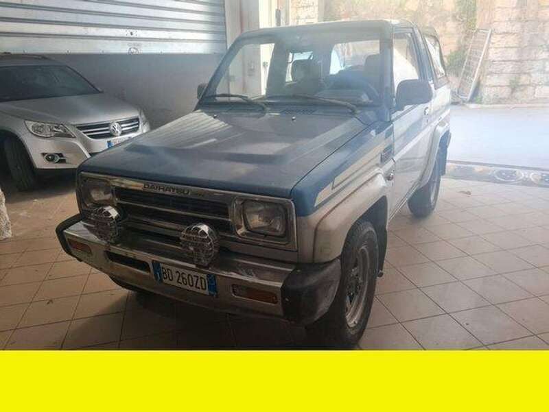 Usata Daihatsu Rocky 95 CV (69 kW) 1991 Blu SUV