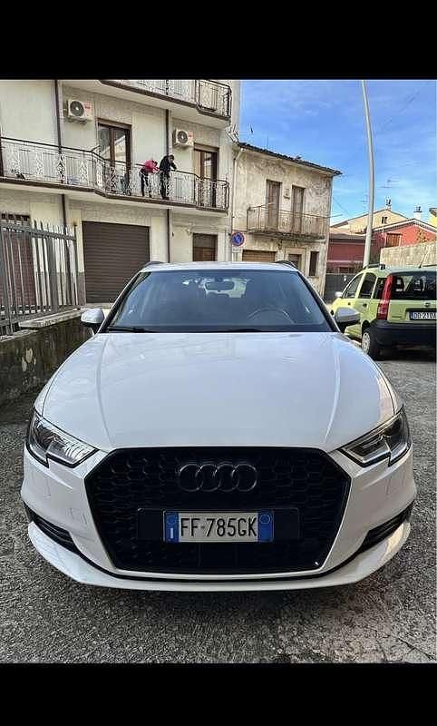 Usata Audi A3 Business 110 CV (80 kW) 2016 Berlina