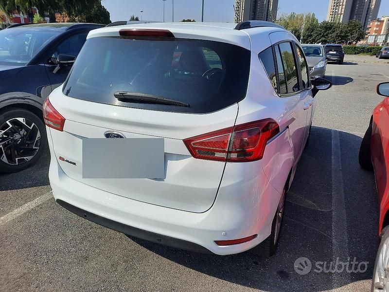 Usata Ford B-MAX 95 CV (69 kW) 2016 Bianco Monovolume