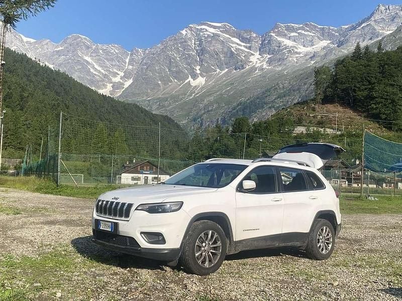 Usata Jeep Cherokee Longitude 194 CV (142 kW) 2019 Bianco SUV