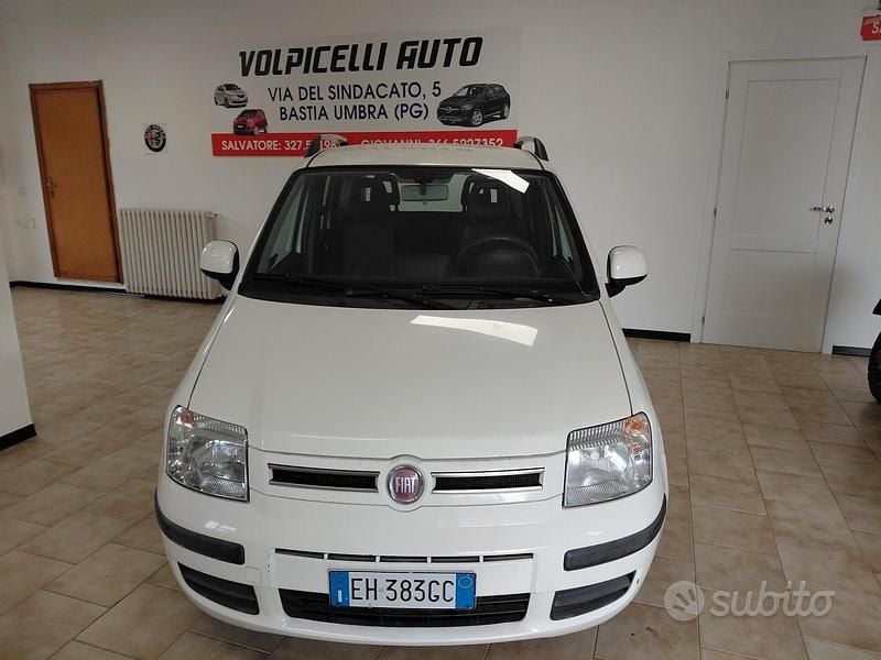 Usata Fiat Panda 69 CV (50 kW) 2011 Bianco Utilitaria