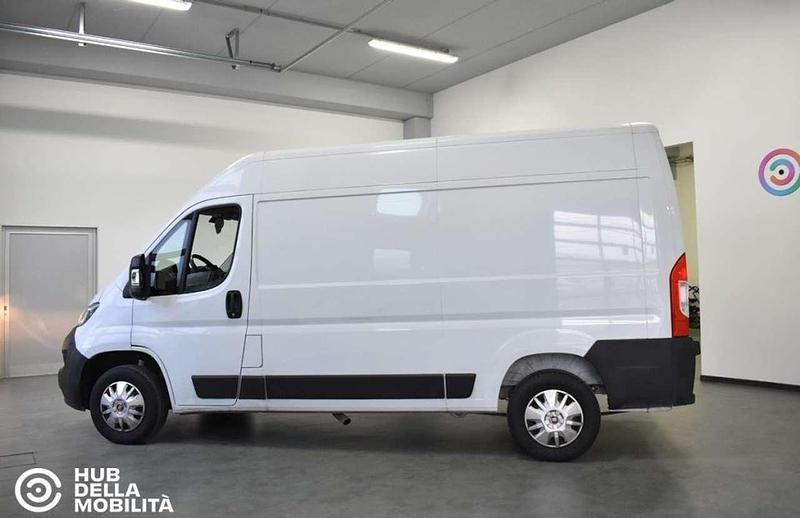 Usata Fiat Ducato 140 CV (102 kW) 2023 Bianco Furgone