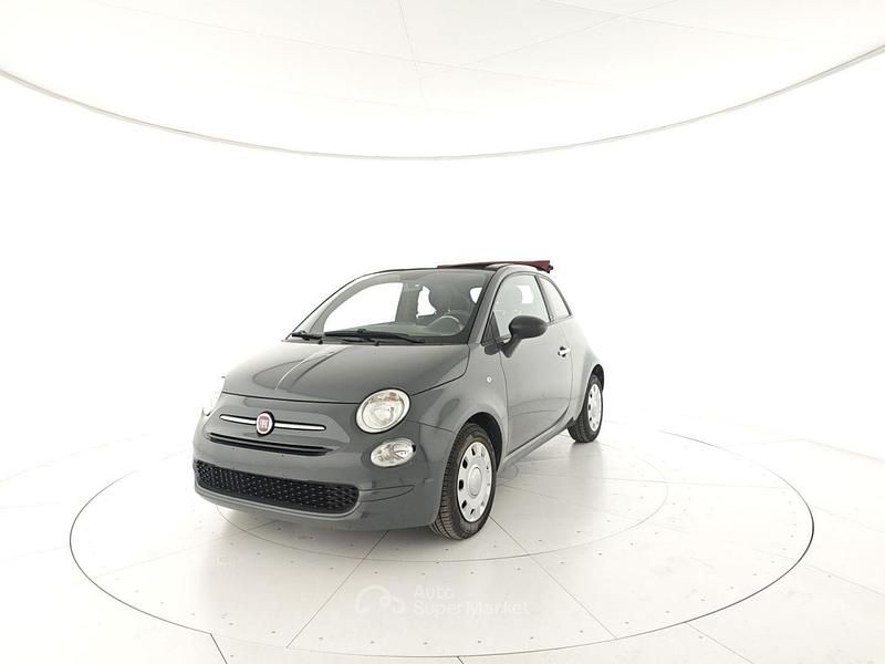 Usata Fiat 500 69 CV (50 kW) 2022 Gray Cabrio