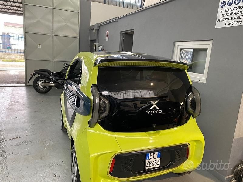 Usata XEV Yoyo 7 kW (10 CV) 2022 Giallo Utilitaria