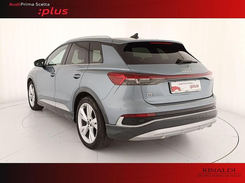 Usata Audi Q4 e-tron S-Line 69 kW (95 CV) 2022 Blu geyser metallizzato SUV