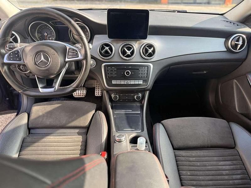 Usata Mercedes CLA220 AMG line 177 CV (130 kW) 2017 Berlina