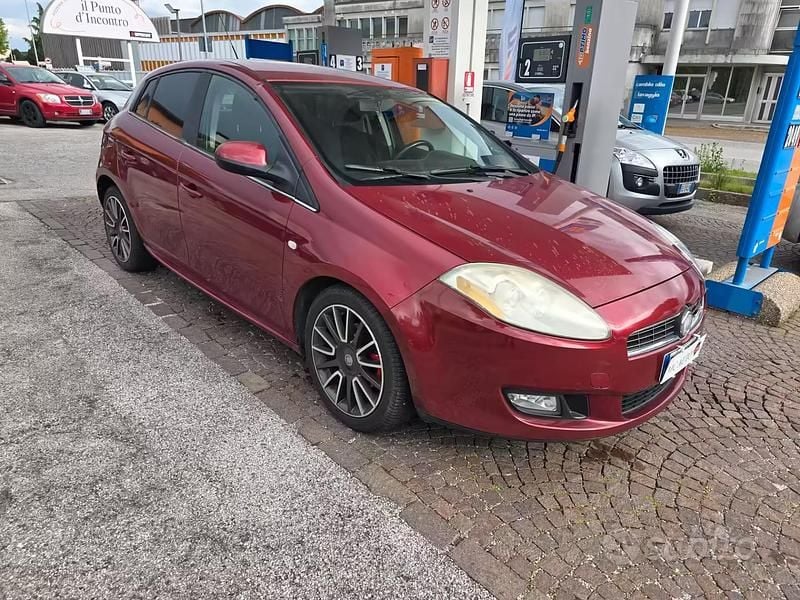 Usata Fiat Bravo 150 CV (110 kW) 2008 Rosso Utilitaria