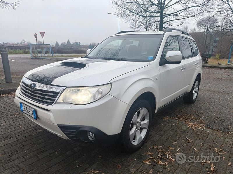 Usata Subaru Forester 147 CV (108 kW) 2010 Bianco SUV