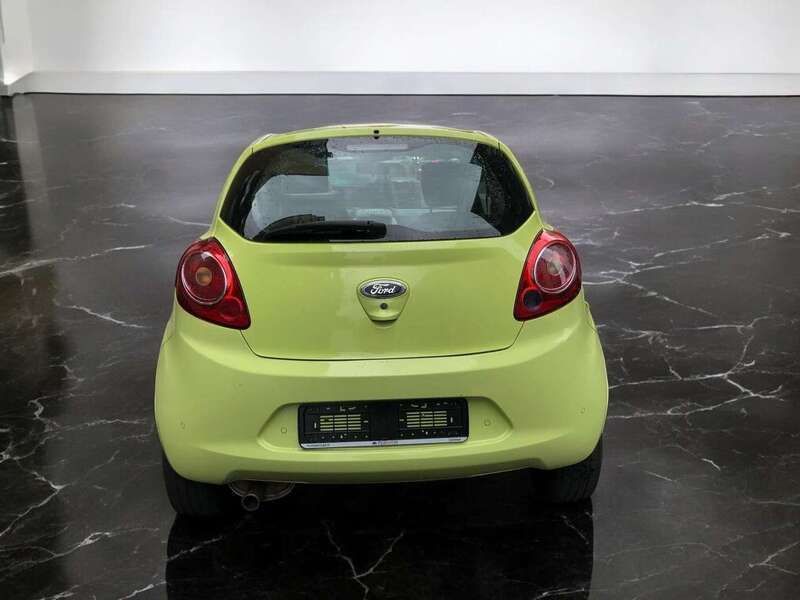 Usata Ford Ka Titanium 75 CV (55 kW) 2013 Lime Utilitaria
