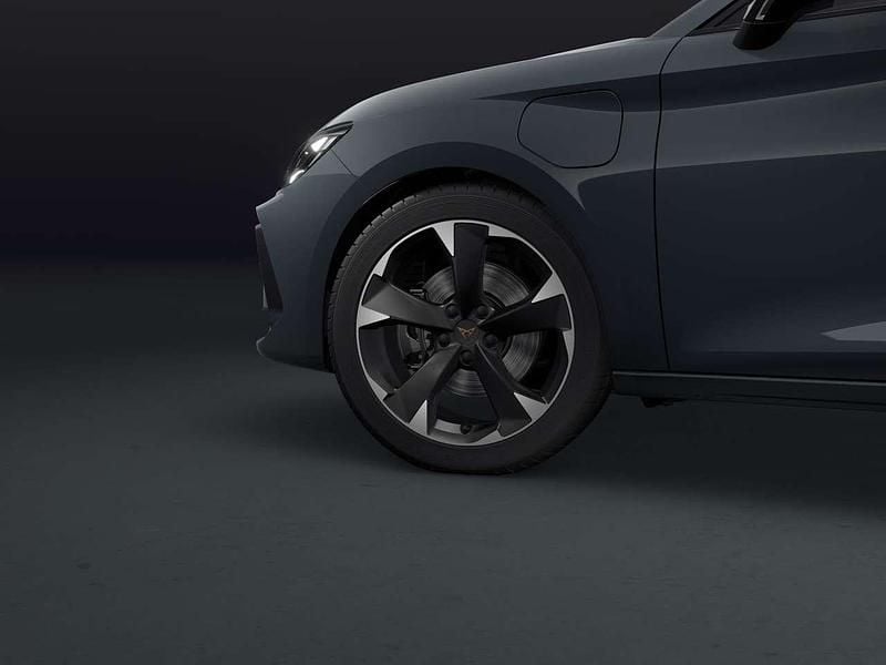 Nuova Cupra Leon 204 CV (150 kW) 2026 Fiord blue Berlina