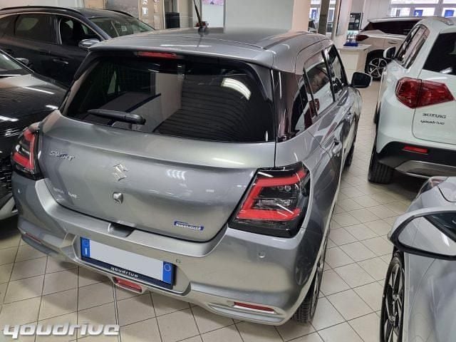 Nuova Suzuki Swift 83 CV (61 kW) 2025 Argento Utilitaria