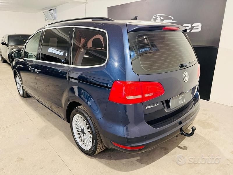 Usata VW Sharan 140 CV (102 kW) 2011 Blu Monovolume