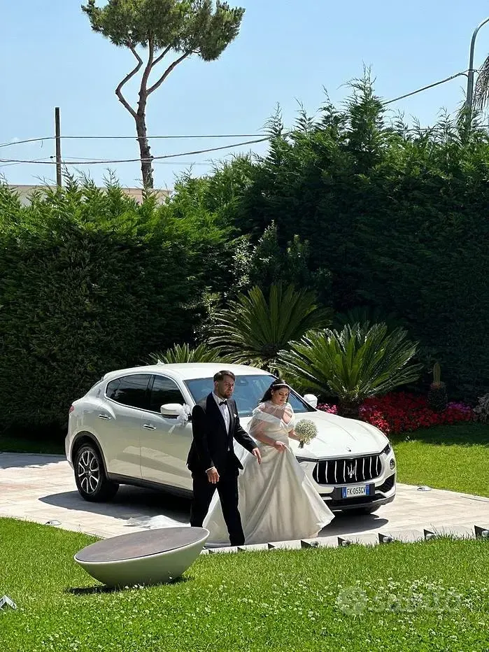 Usata Maserati Levante GranLusso 250 CV (183 kW) 2017 Bianco pastello SUV