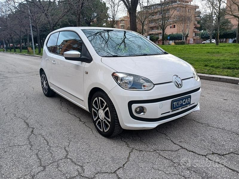 Usata VW up! 75 CV (55 kW) 2014 Bianco Utilitaria