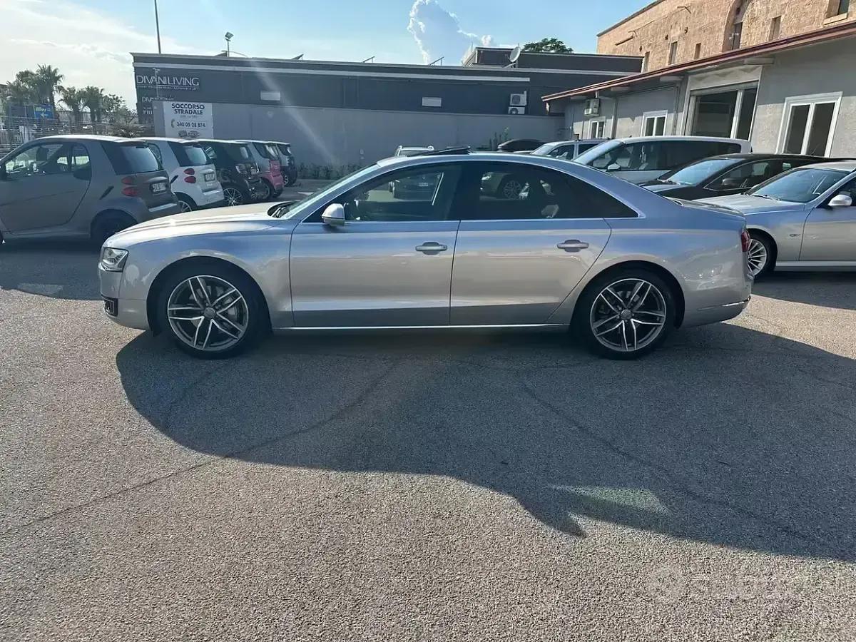 Usata Audi A8 262 CV (192 kW) 2016 Grigio Berlina