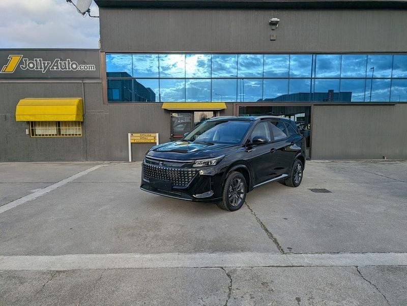 Nuova DFSK E5 102 CV (75 kW) 2025 Vari colori / metallizzato SUV