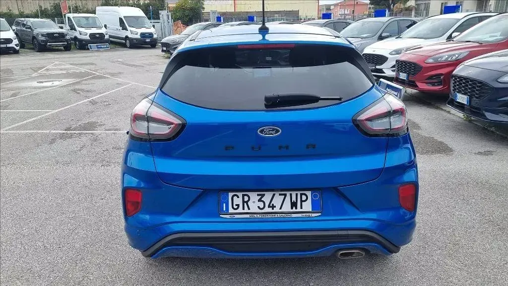 Usata Ford Puma ST-Line 125 CV (91 kW) 2023 Blu blazer SUV