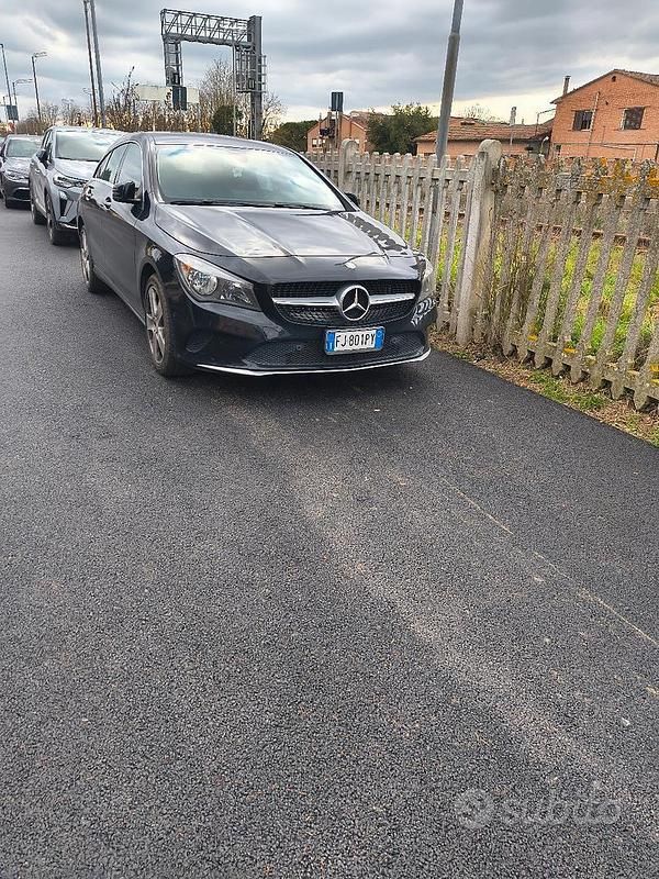 Usata Mercedes CLA180 2017 Nero Berlina