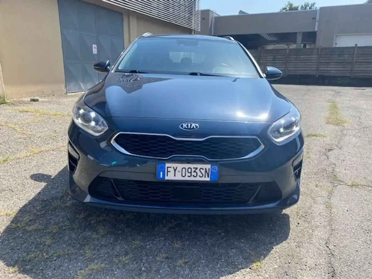 Usata Kia Ceed Sportswagon Comfort 116 CV (85 kW) 2020 Blu/azzurro Station wagon